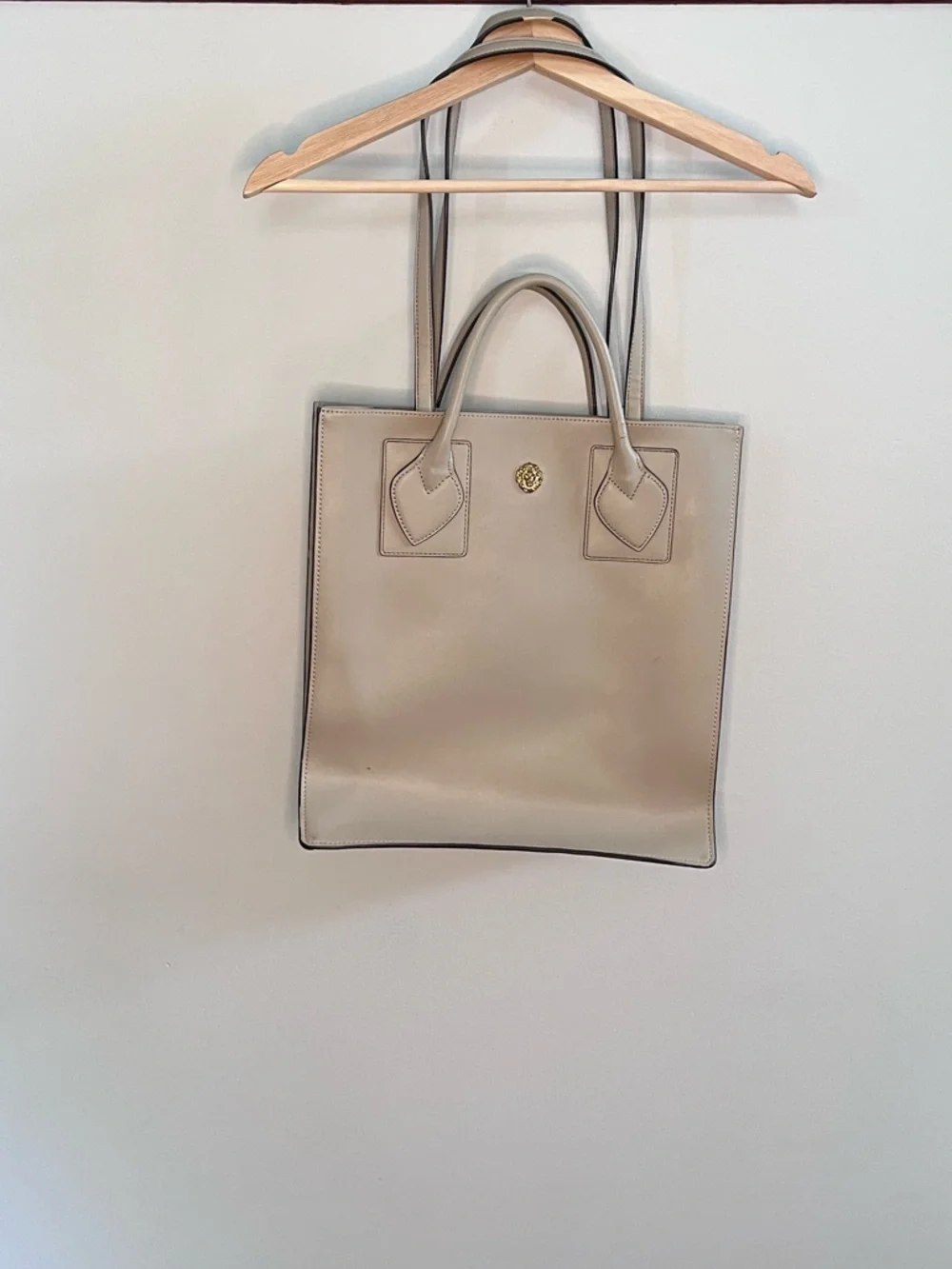 Anne Klein Beige Faux Leather Tote Bag Lion Logo Double‎ Handle Shoulder Bag